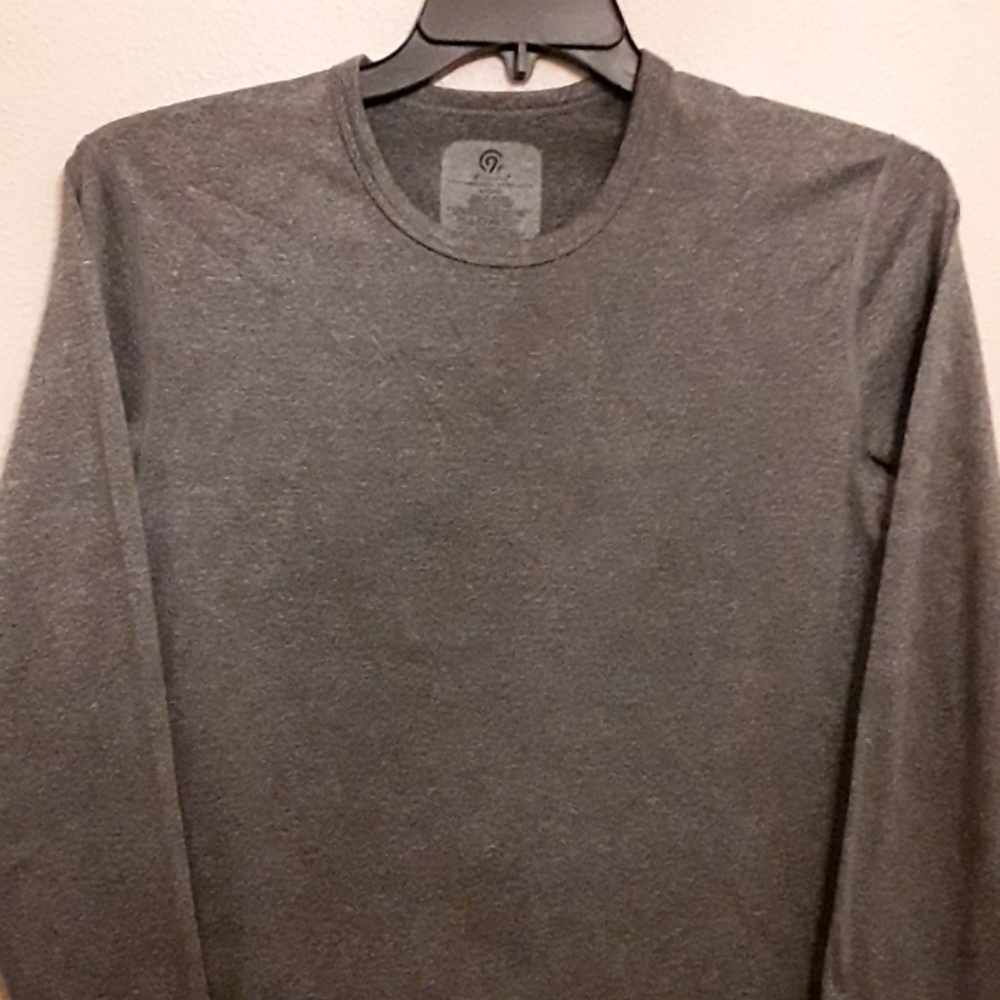 🍭5 for $25 Champion top, Sz L